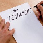 Erbrecht hört man meistens in Verbindung mit einem Muster vom Berliner Testament