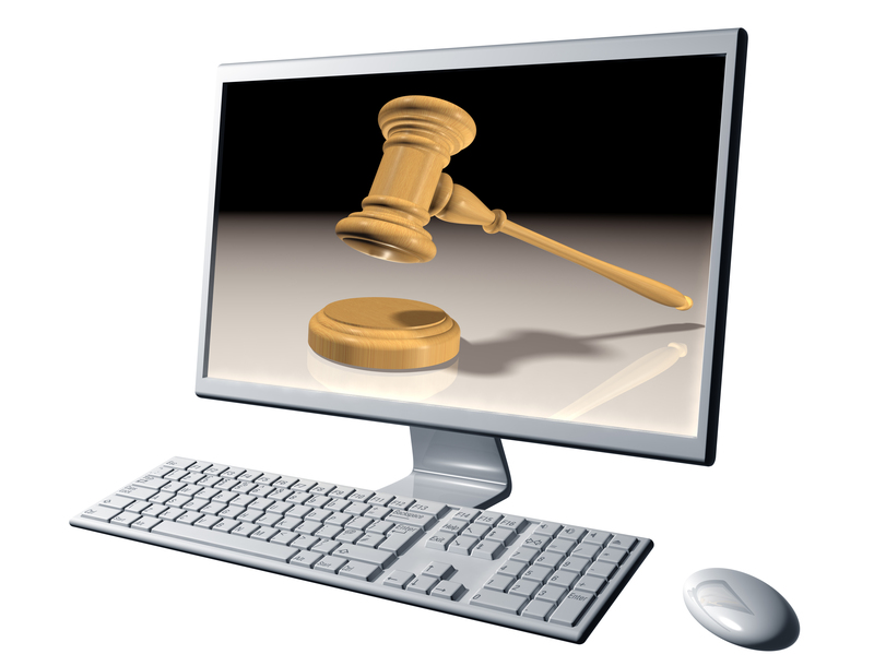 Online einen Anwalt finden